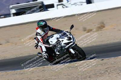 media/Jan-08-2022-SoCal Trackdays (Sat) [[1ec2777125]]/Turn 15 Inside (950am)/